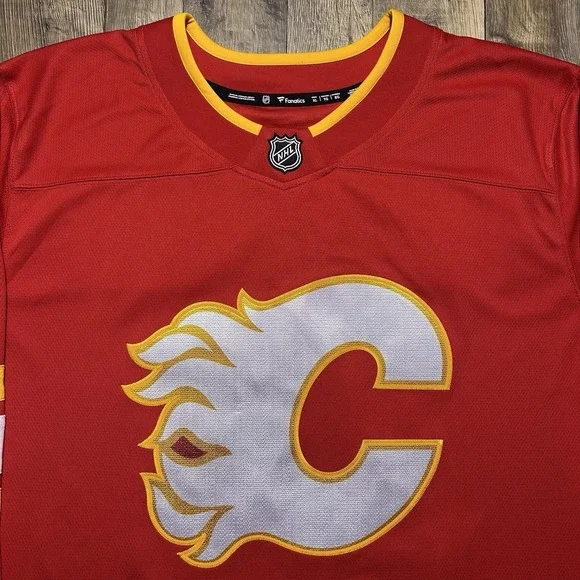 New Calgary Flames Jonathan Huberdeau Fanatics NHL Hockey Home Jersey Sz XL $175